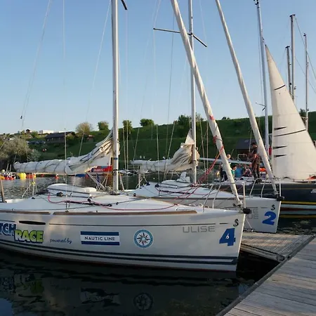 Beneteau Yachts Limanu