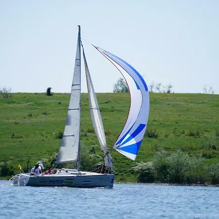 Beneteau Yachts * Limanu